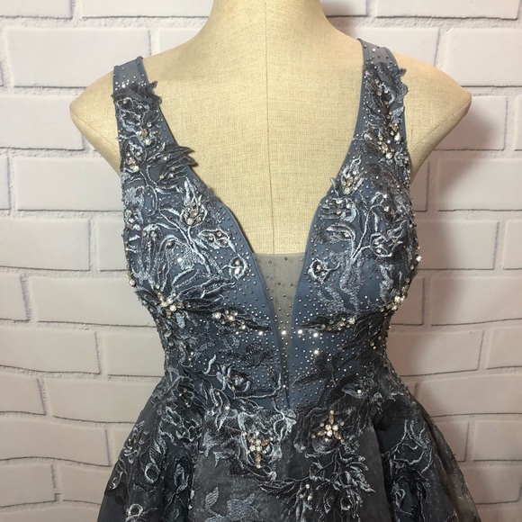 Aidan Mattox sleeveless fit and flare special occasion floral ball gown - Picture 3 of 6